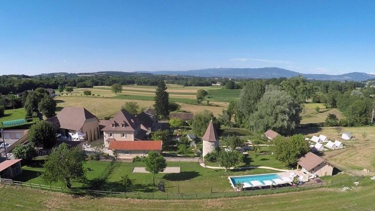 Les Villas Du Domaine De Suzel Vignieu Экстерьер фото